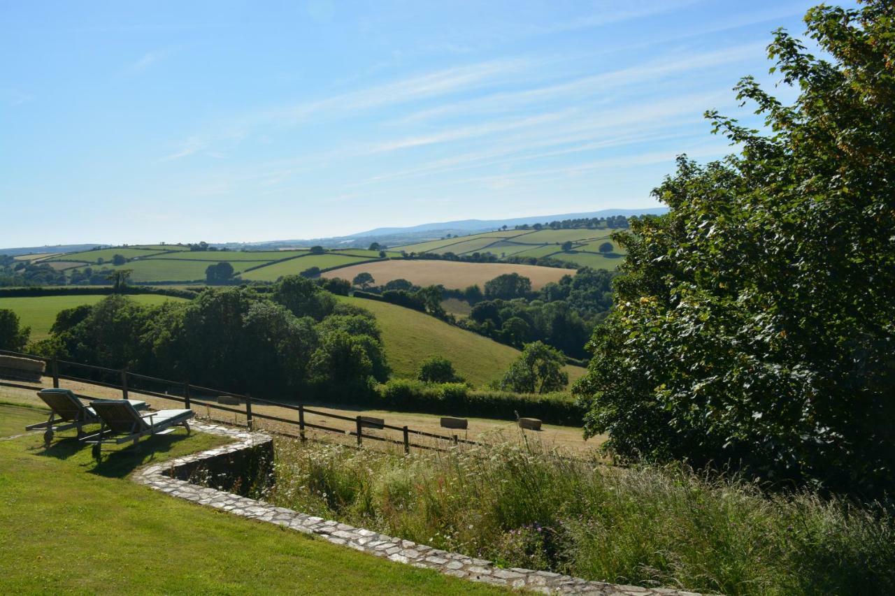 Kerswell Farmhouse Totnes Buitenkant foto